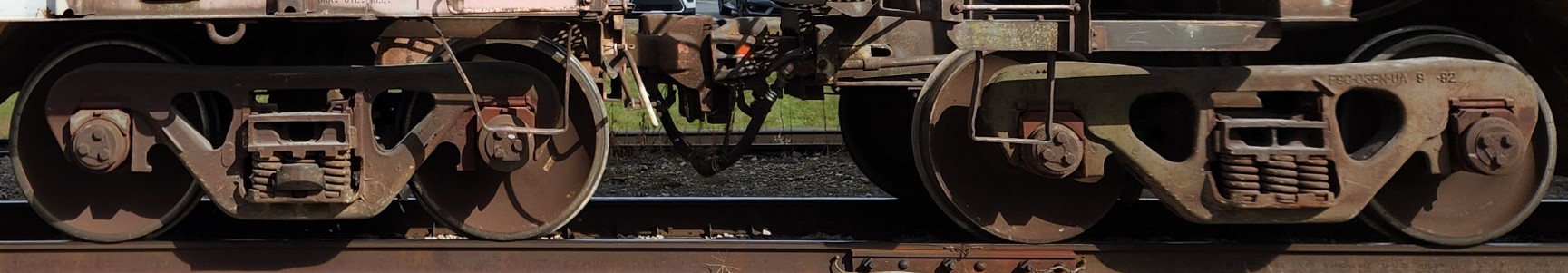 Old KBS grain car wheel weathering